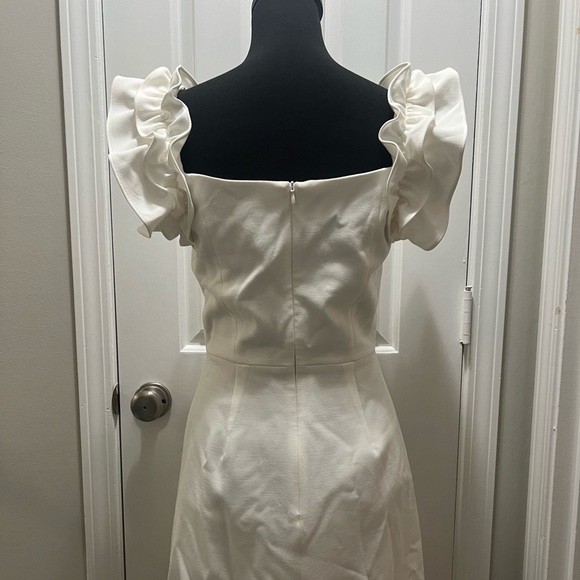 Elegant White Ruffle Sleeve Dress Size 6 NWT - Picture 3 of 6